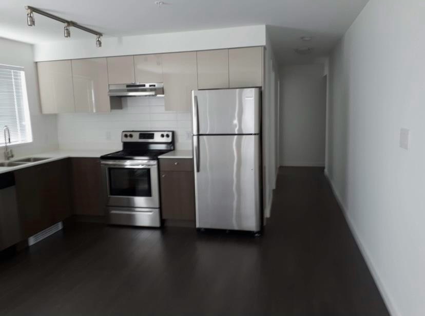 1XX-10688 140 Street, Surrey, BC, V3T 0M6 - 5