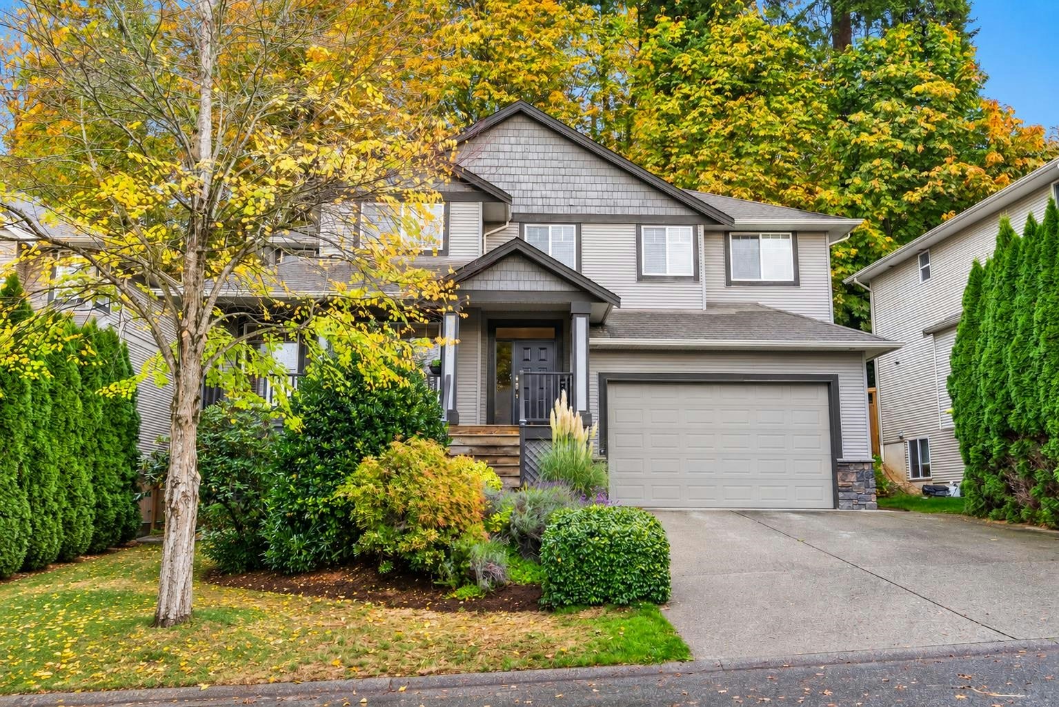 35367 Kinloch Place, Abbotsford, BC, V3G 3A8