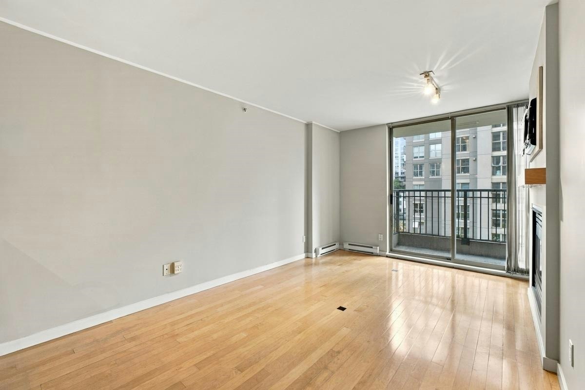 705-989 Richards Street, Vancouver, BC, V6B 6R6 - 6