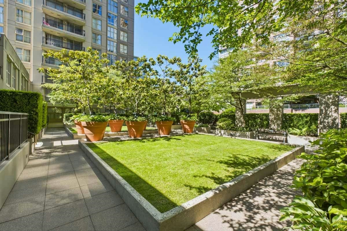 705-989 Richards Street, Vancouver, BC, V6B 6R6 - 24