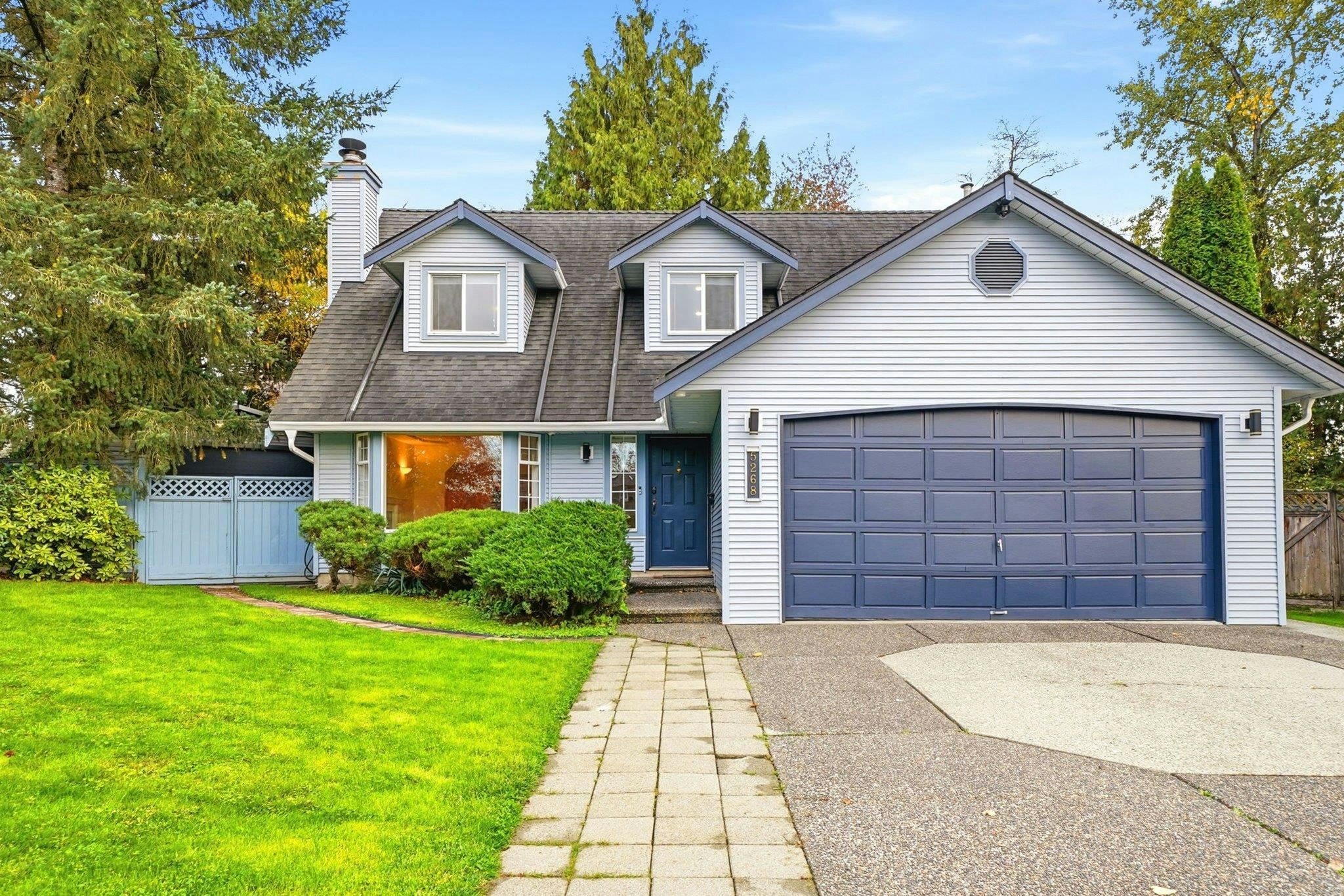 5268 197 Street, Langley, BC, V3A 7X8