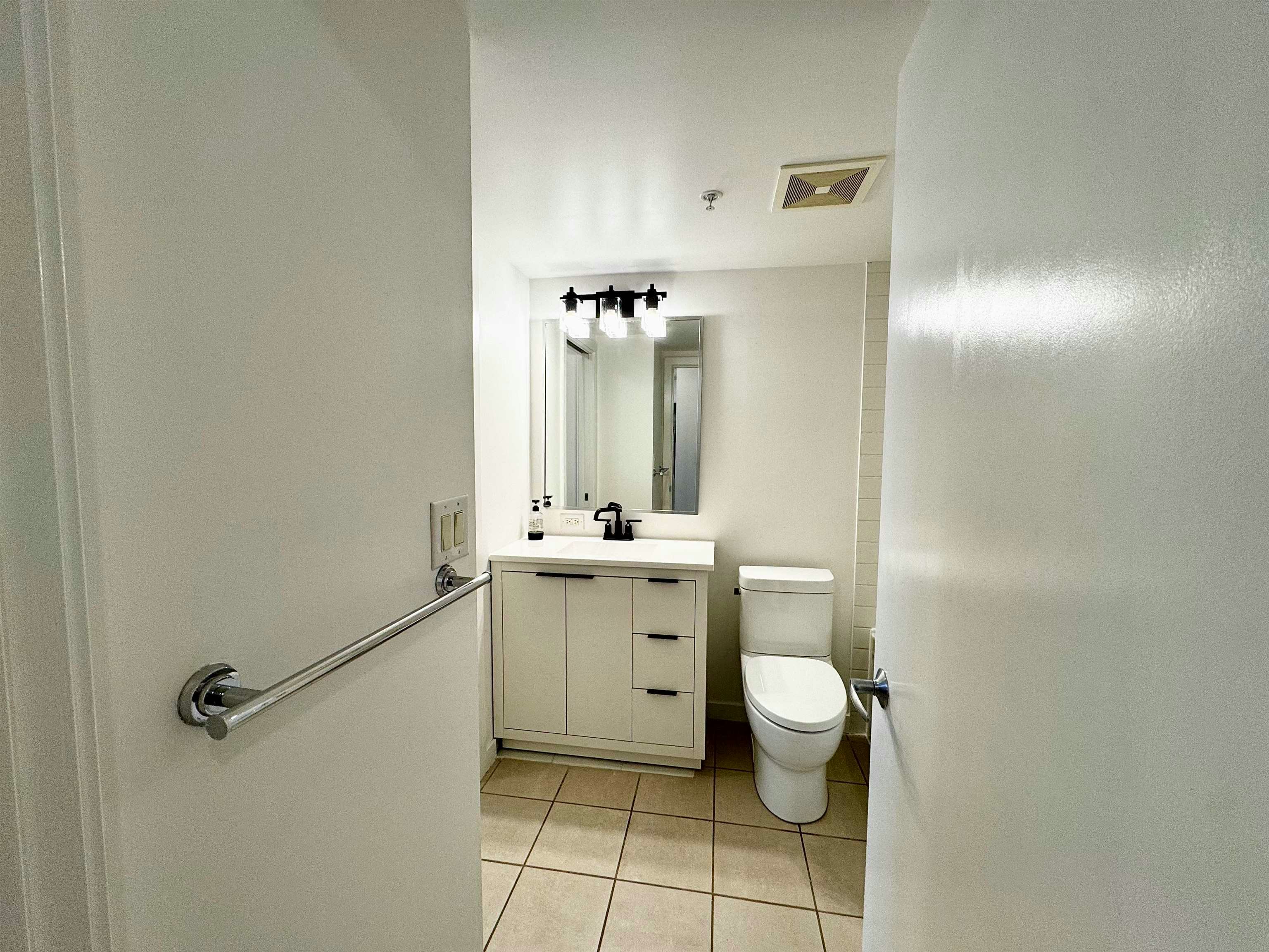 1308-938 Smithe Street, Vancouver, BC, V6Z 3H8 - 10