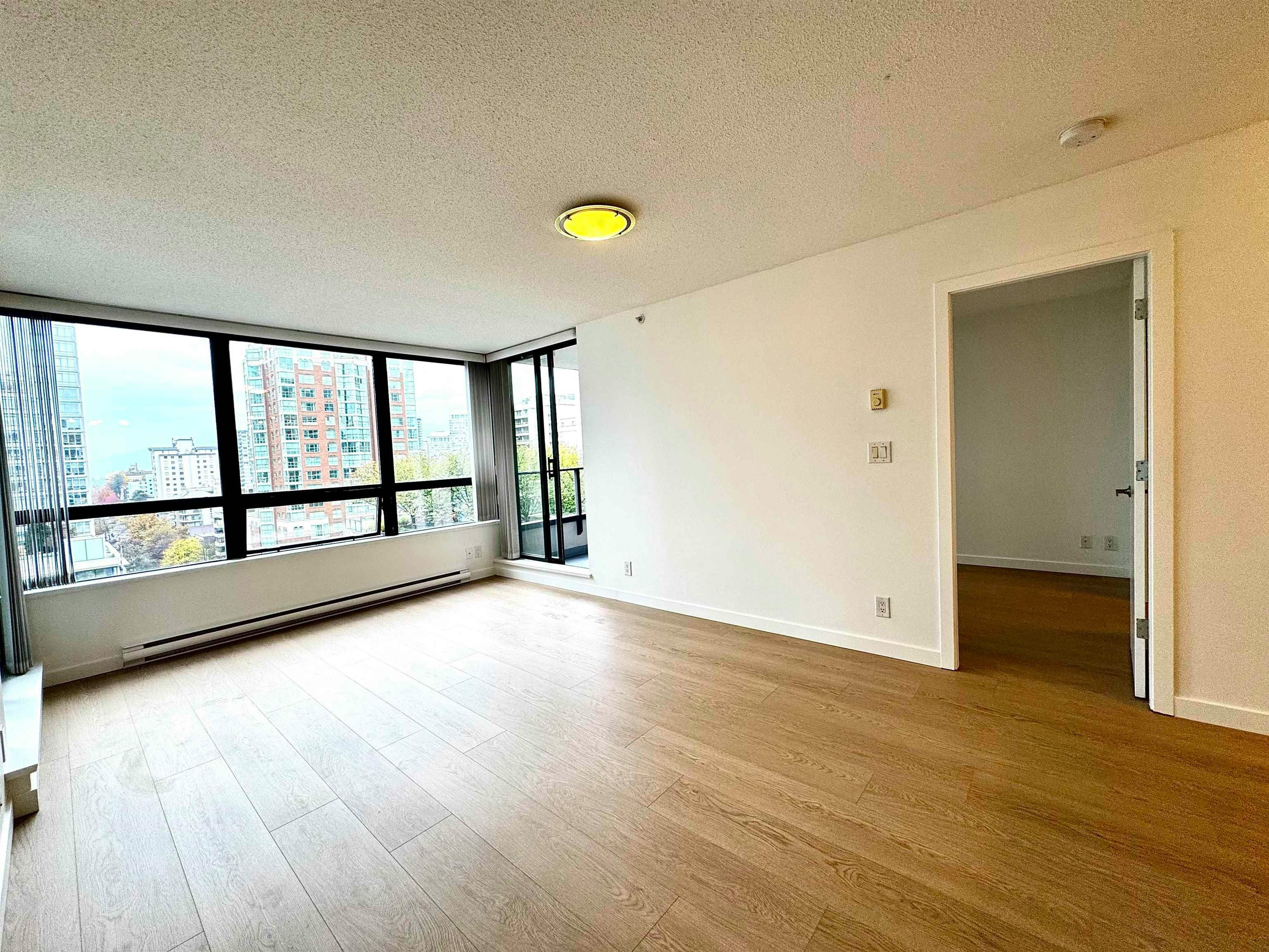 1308-938 Smithe Street, Vancouver, BC, V6Z 3H8 - 6