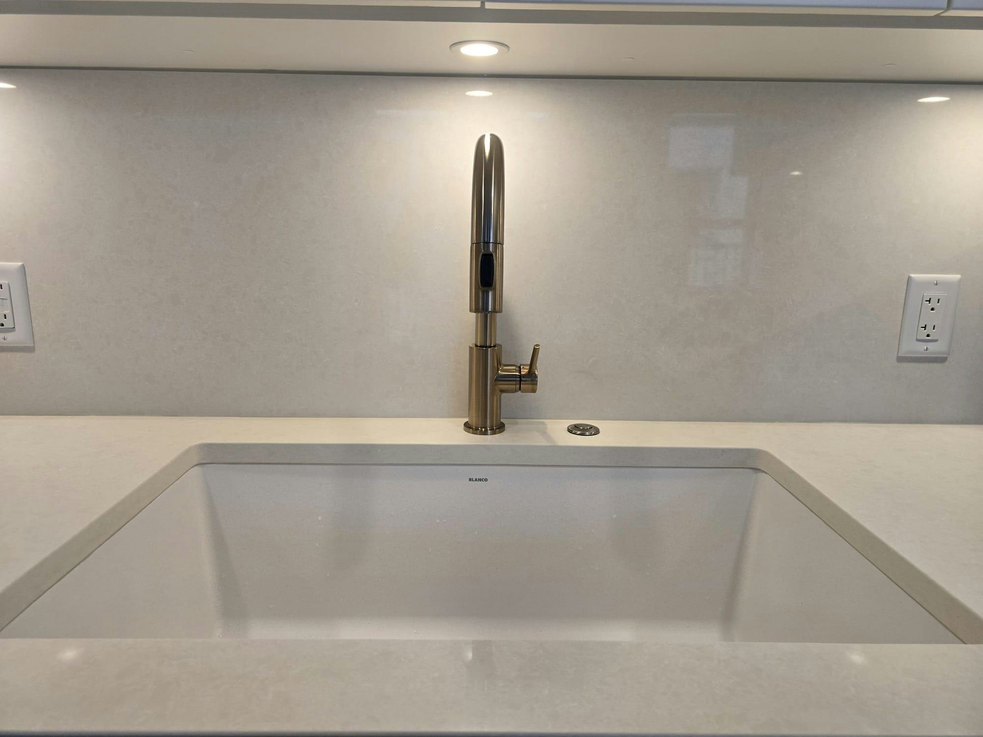 302-5007 Ash Street, Vancouver, BC, V5Z 0K9 - 24