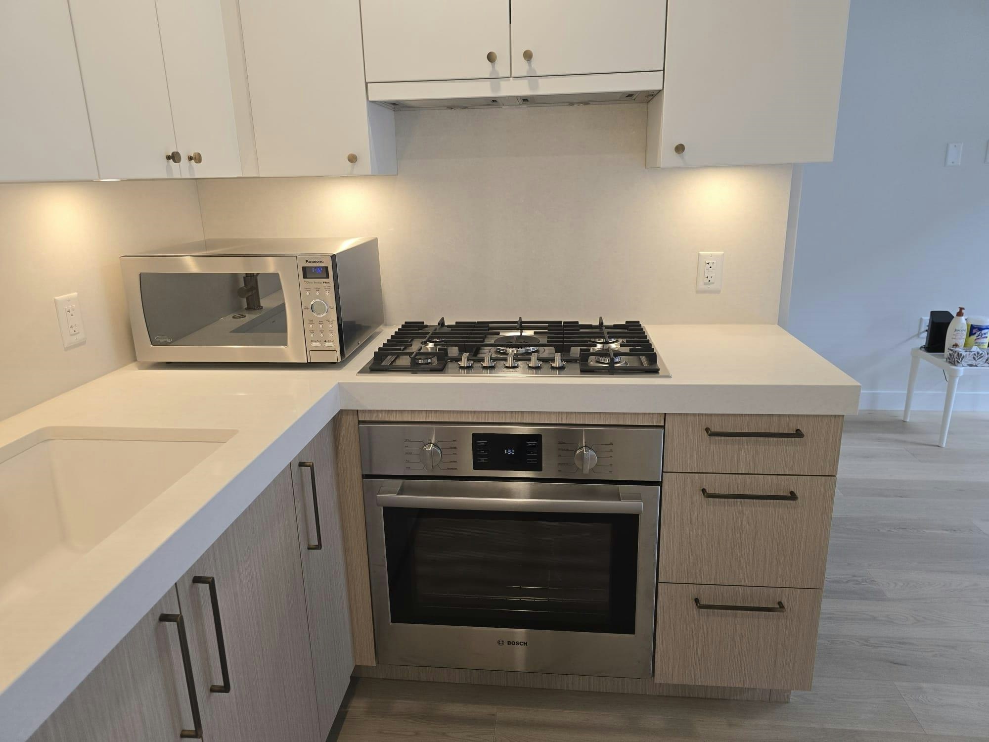 302-5007 Ash Street, Vancouver, BC, V5Z 0K9 - 9
