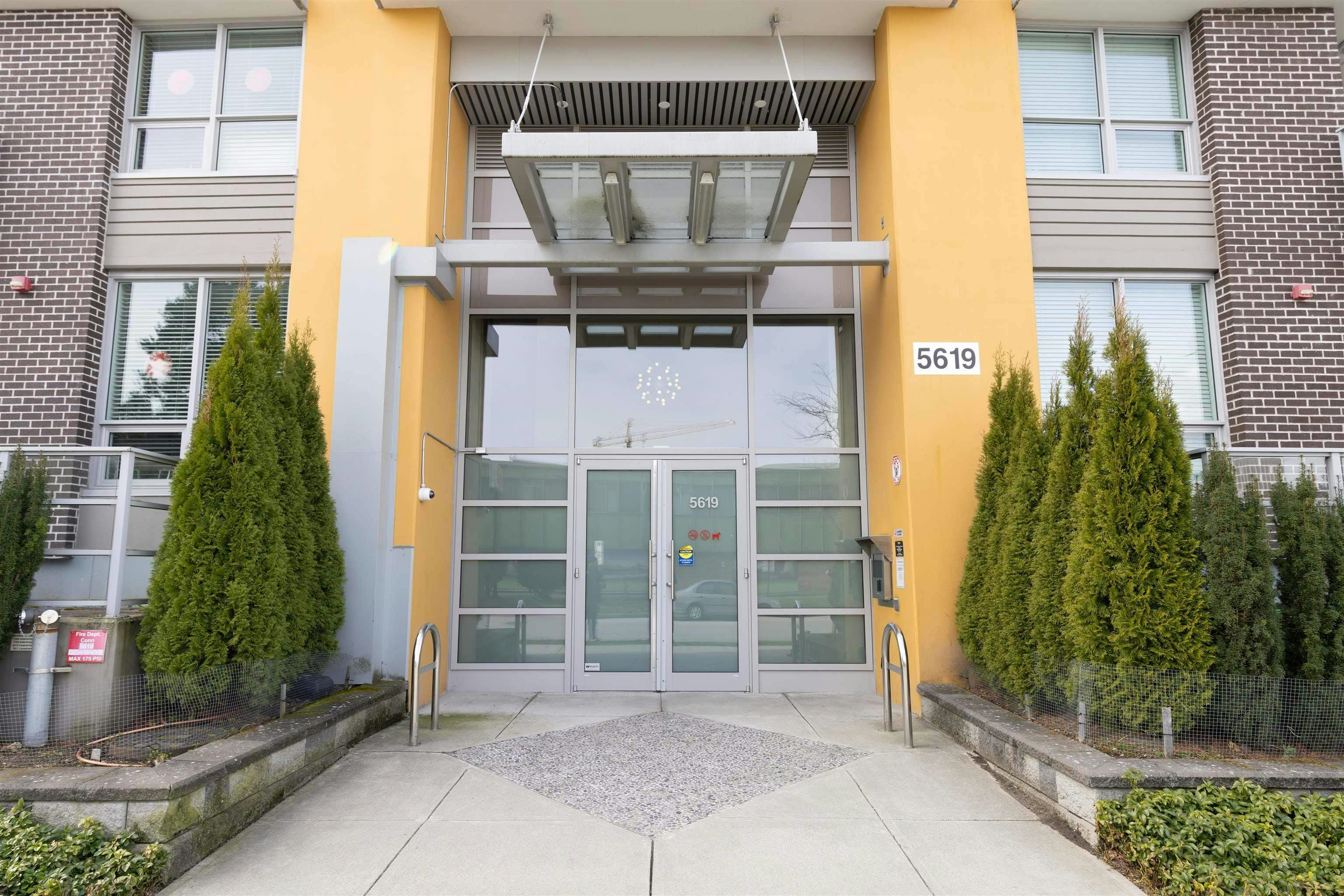 5619 Cedarbridge Way, Richmond, BC, V6X 0P8 - 2