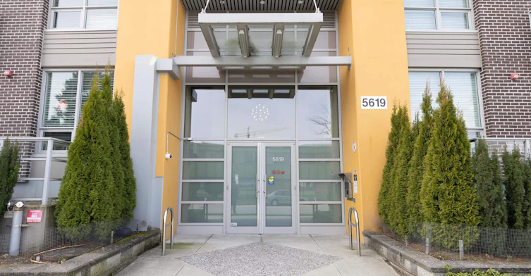 5619 Cedarbridge Way, Richmond, BC, V6X 0P8 - 2