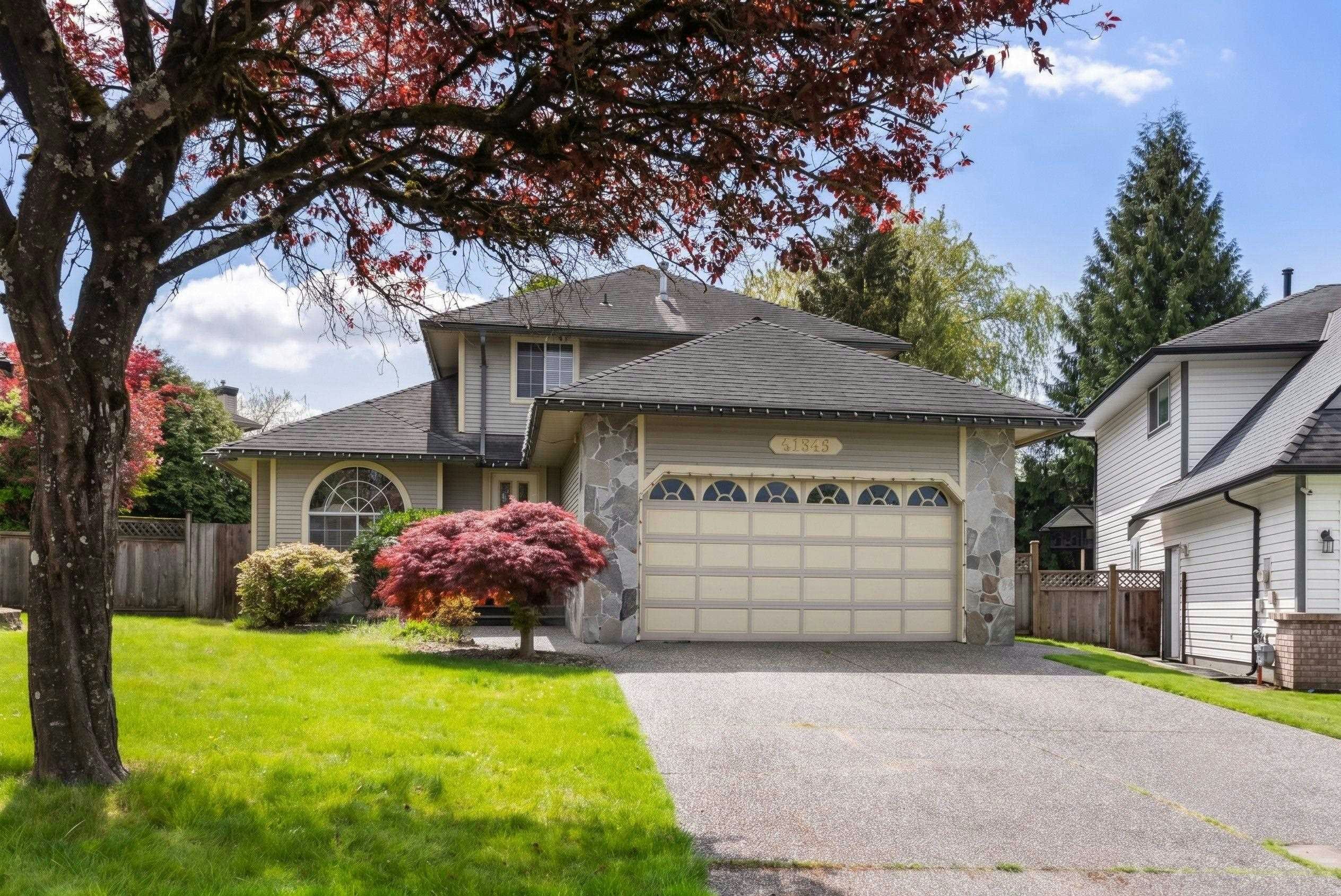 21549 85b Court, Langley, BC, V1M 2G4