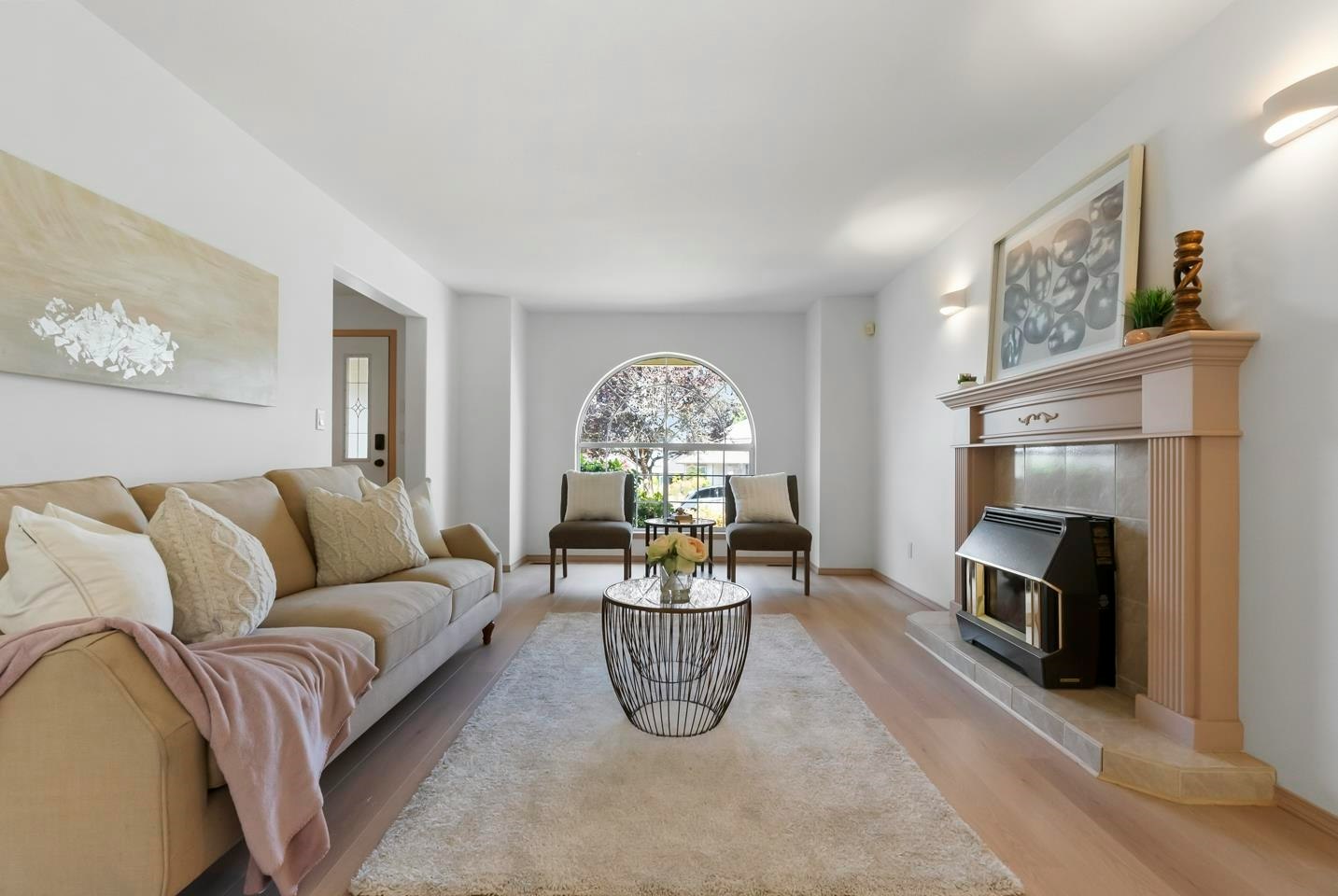 21549 85b Court - 4