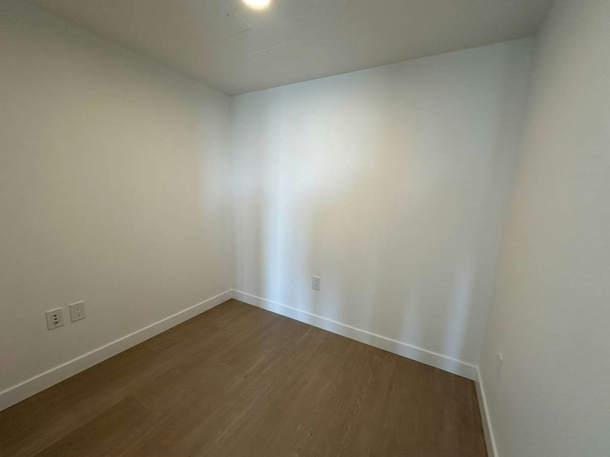1xx3-7769 Park Crescent, Burnaby, BC, V3N 0J7 - 6