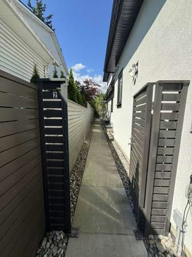 418 E 12th Street, North Vancouver, BC, V7L 2K3 - 7