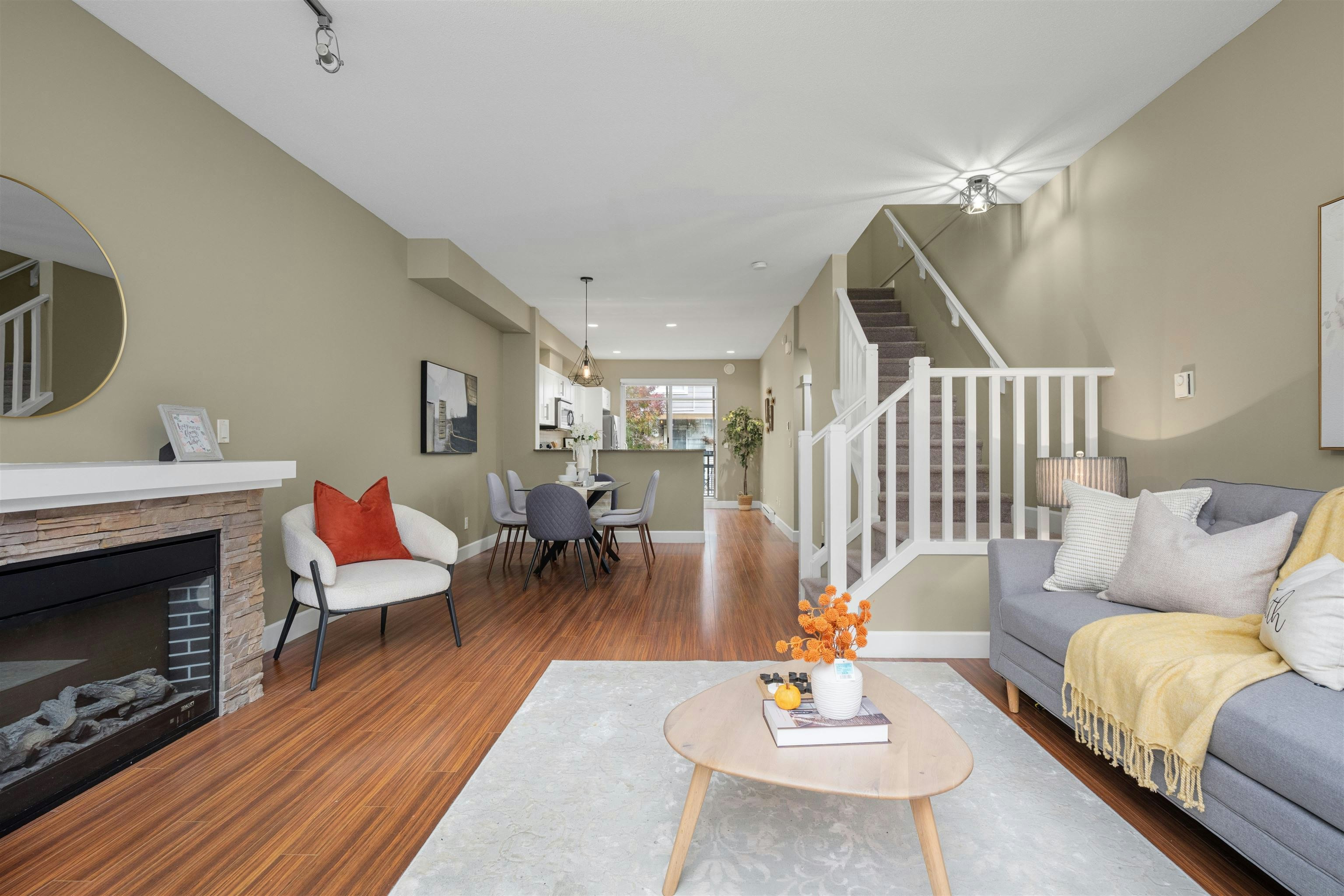 80-7088 191 Street - 5