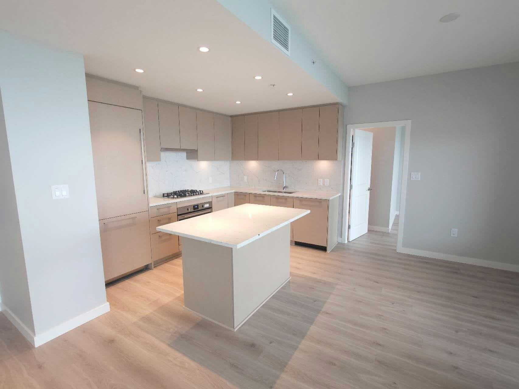 27xx-5938 Olive Avenue, Burnaby, BC, V5H 0M6