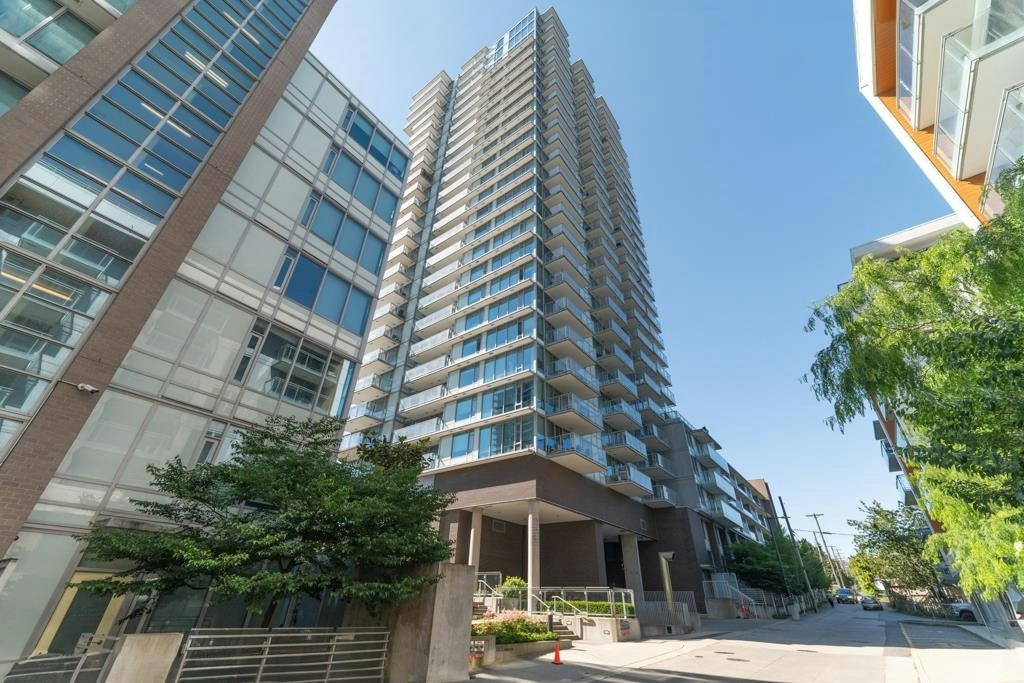 1106-8031 Nunavut Lane, Vancouver, BC, V5X 0C9