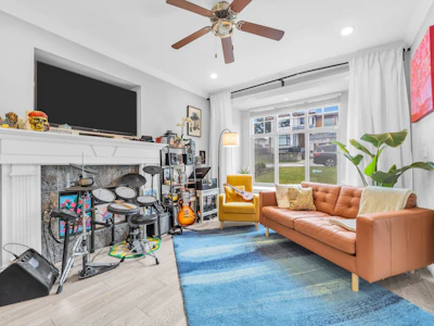 4513 Ellerton Court - 3