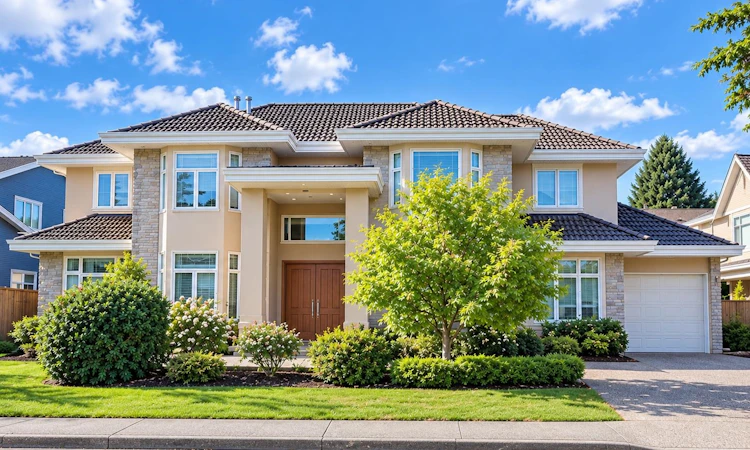7940 Sunnymede Crescent