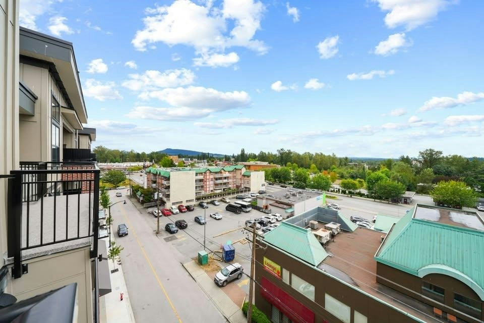 22633 Selkirk Avenue, Maple Ridge, BC, V2X 1C7 - 12