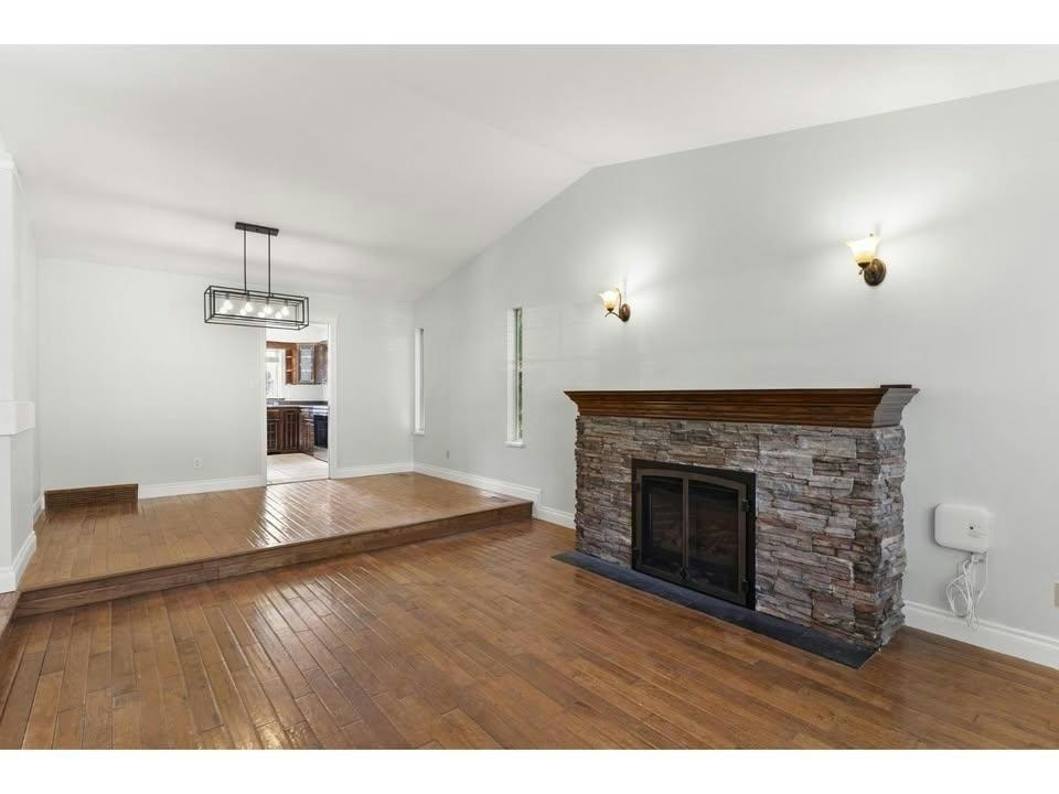 33480 Blueberry Drive, Mission, BC, V2V 6J1 - 3