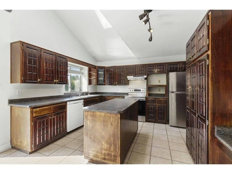 33480 Blueberry Drive, Mission, BC, V2V 6J1 - 5