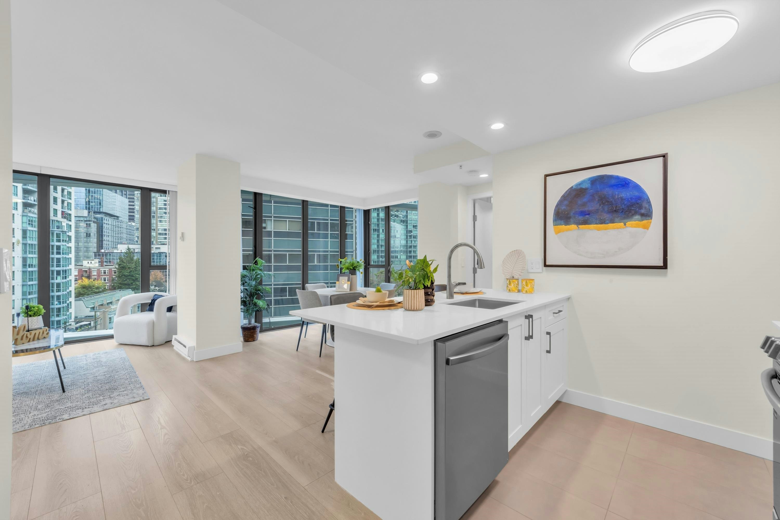909-1331 W Georgia Street, Vancouver, BC, V6E 4P1