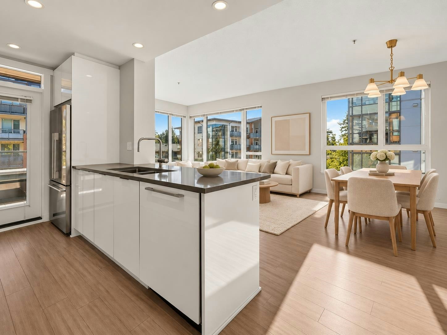 212-2663 Library Lane, North Vancouver, BC, V7J 0B9