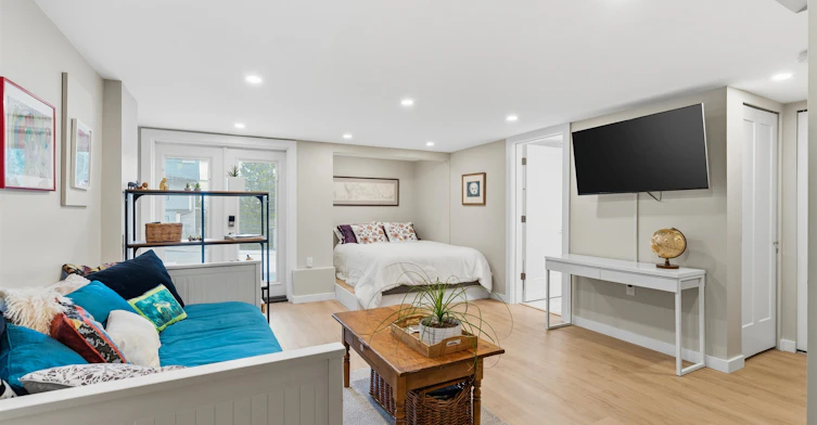 272 Osborne East Road, North Vancouver, BC, V7N 1M1 - 14