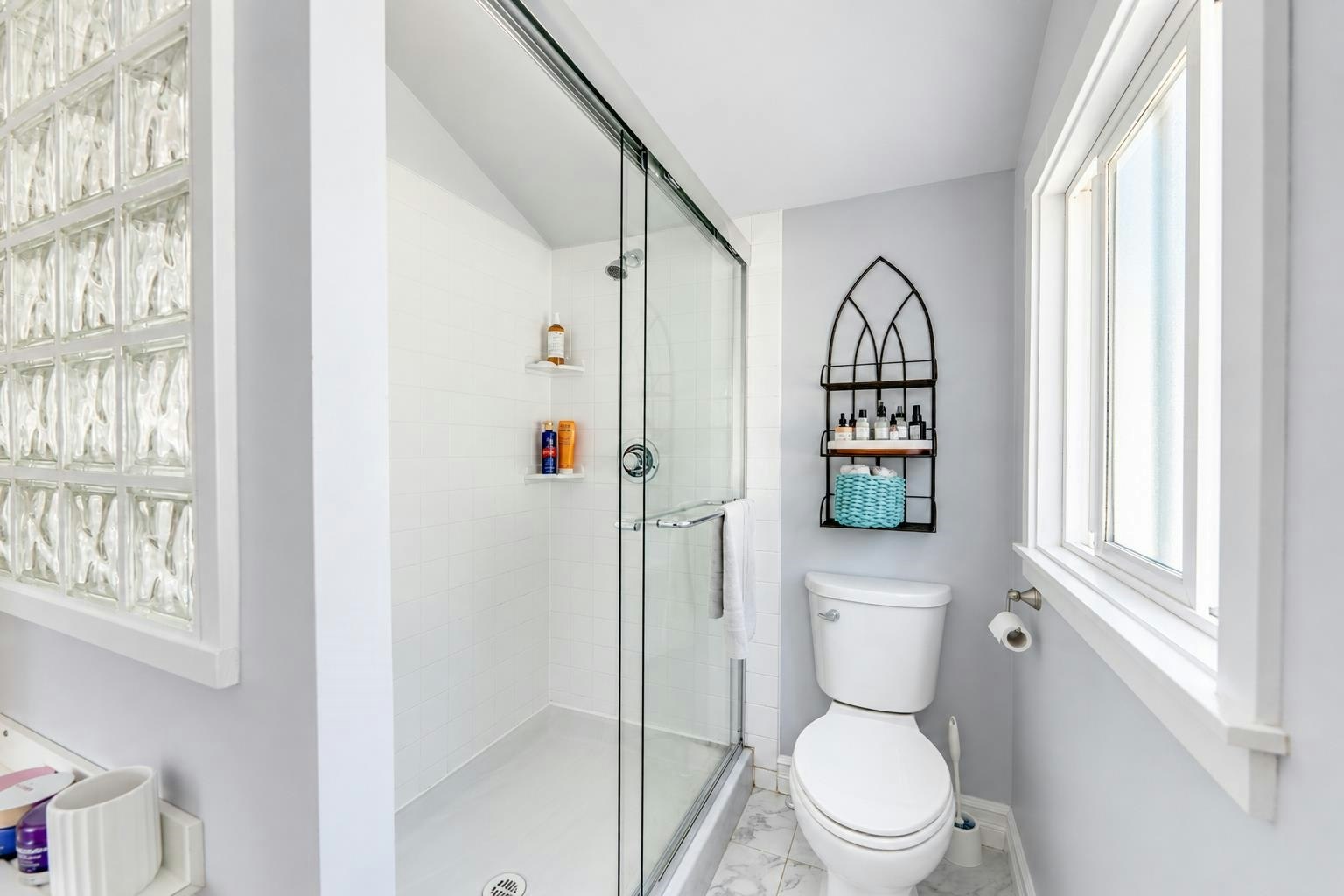 272 Osborne East Road, North Vancouver, BC, V7N 1M1 - 20