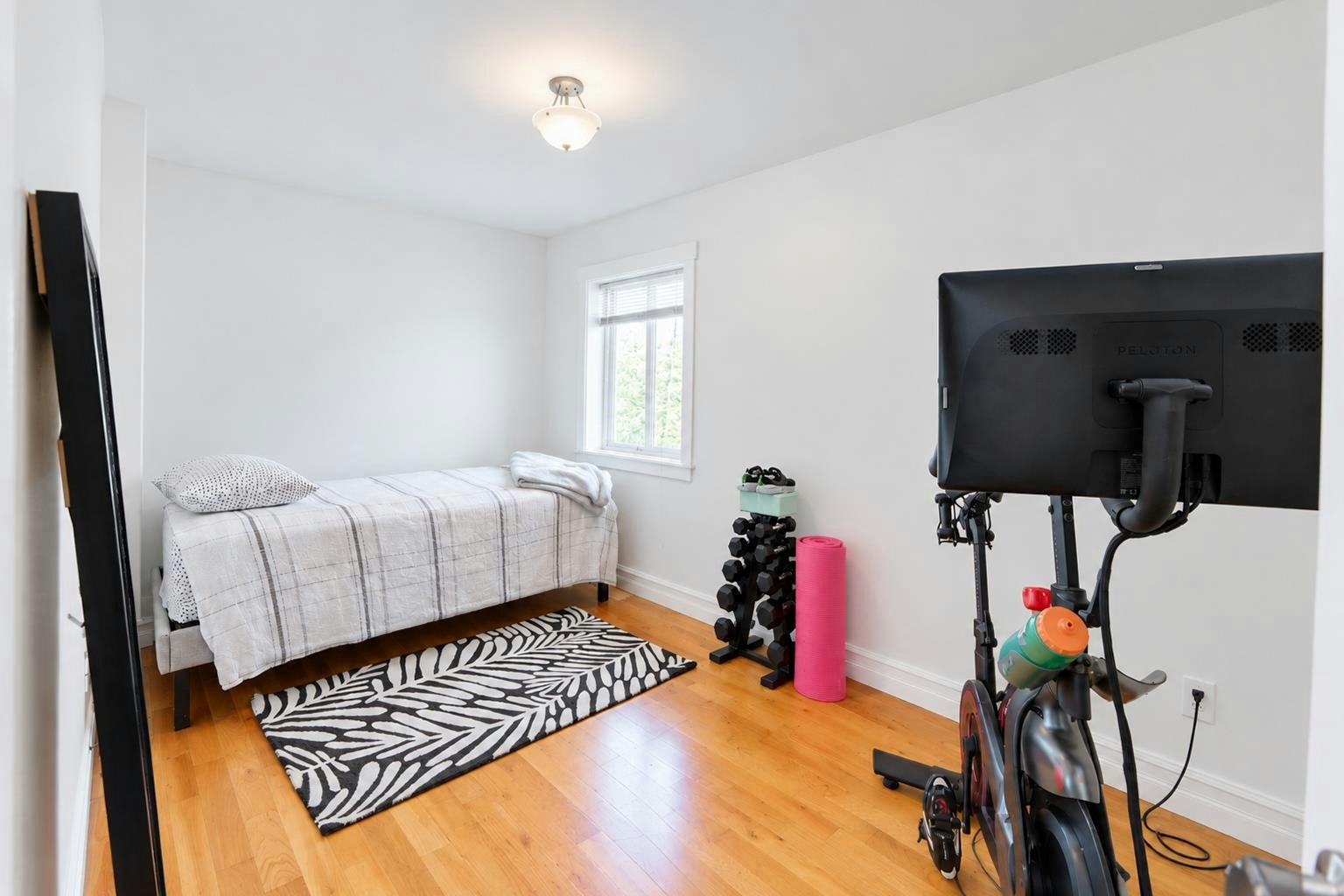272 Osborne East Road, North Vancouver, BC, V7N 1M1 - 15