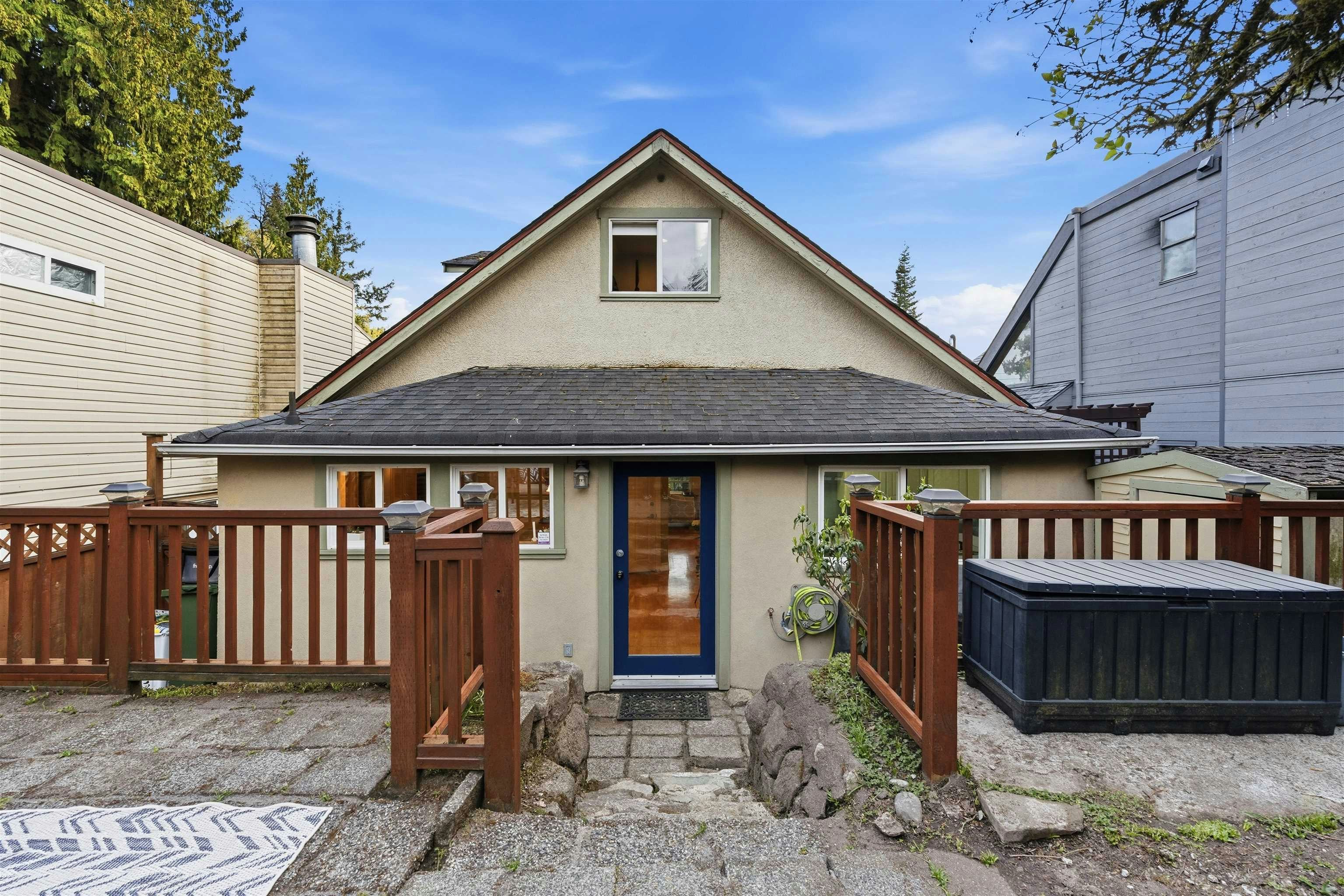 272 Osborne East Road, North Vancouver, BC, V7N 1M1