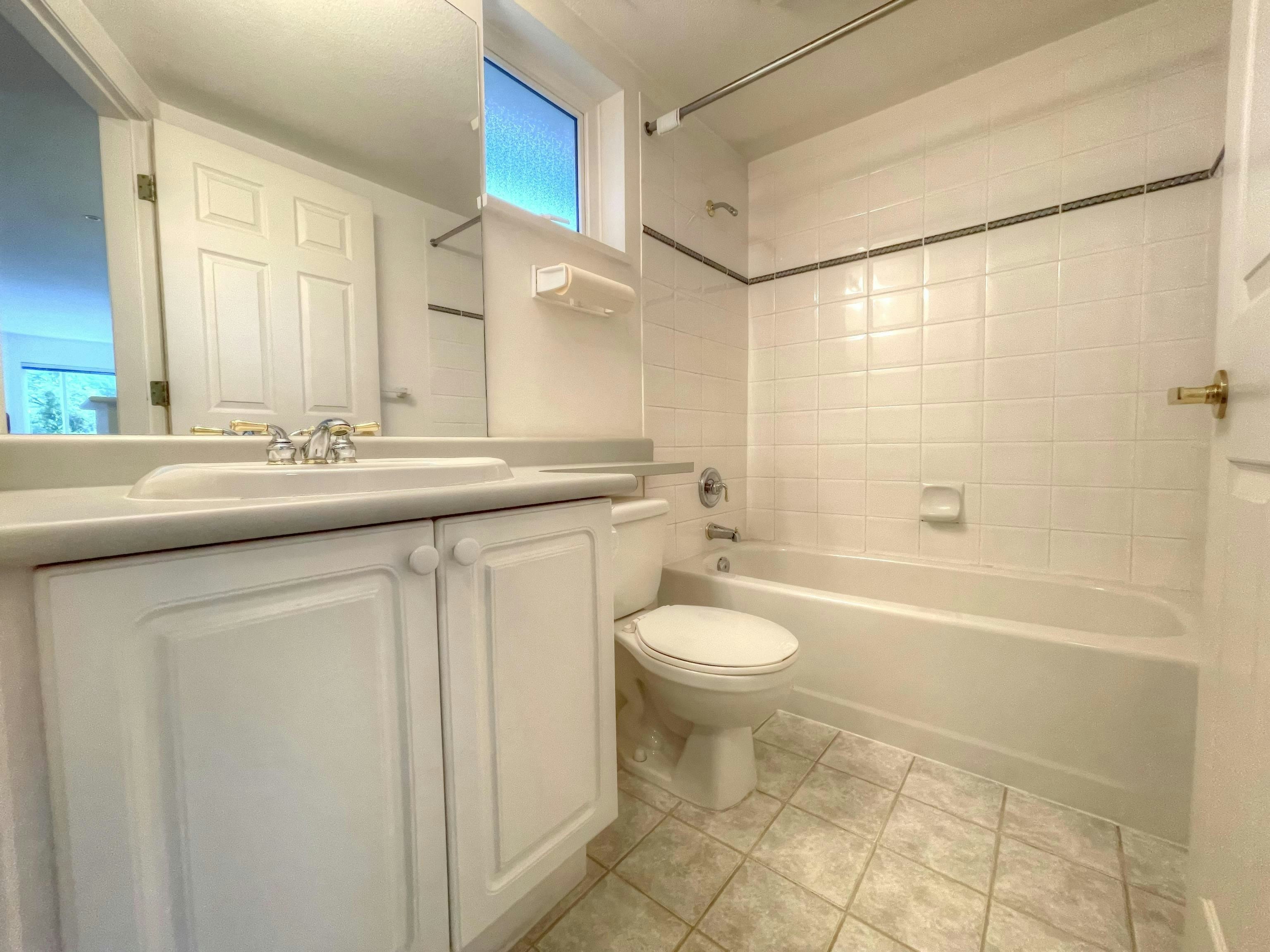 306-2545 W Broadway, Vancouver, BC, V6K 2E9 - 13