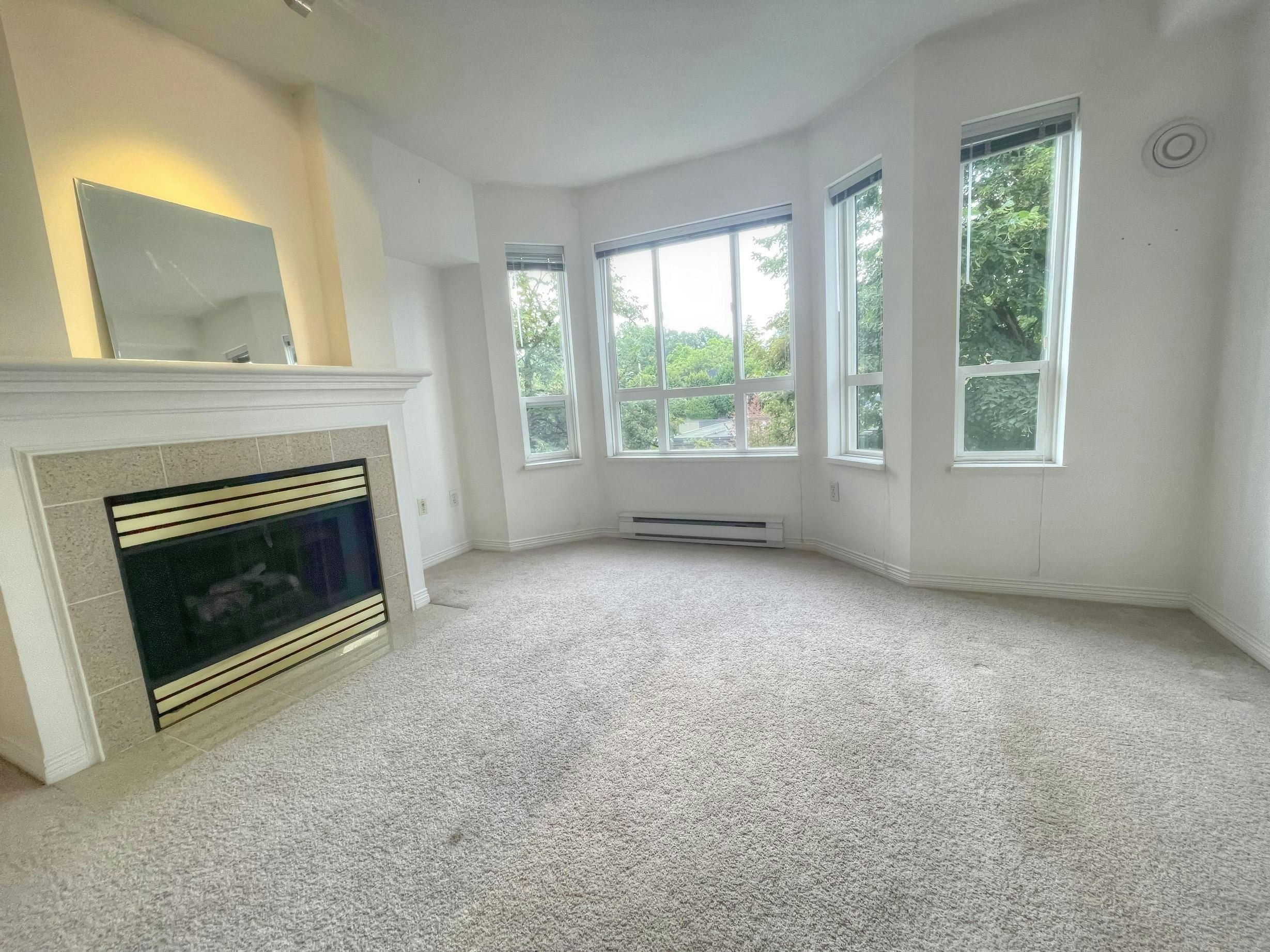 306-2545 W Broadway, Vancouver, BC, V6K 2E9 - 17