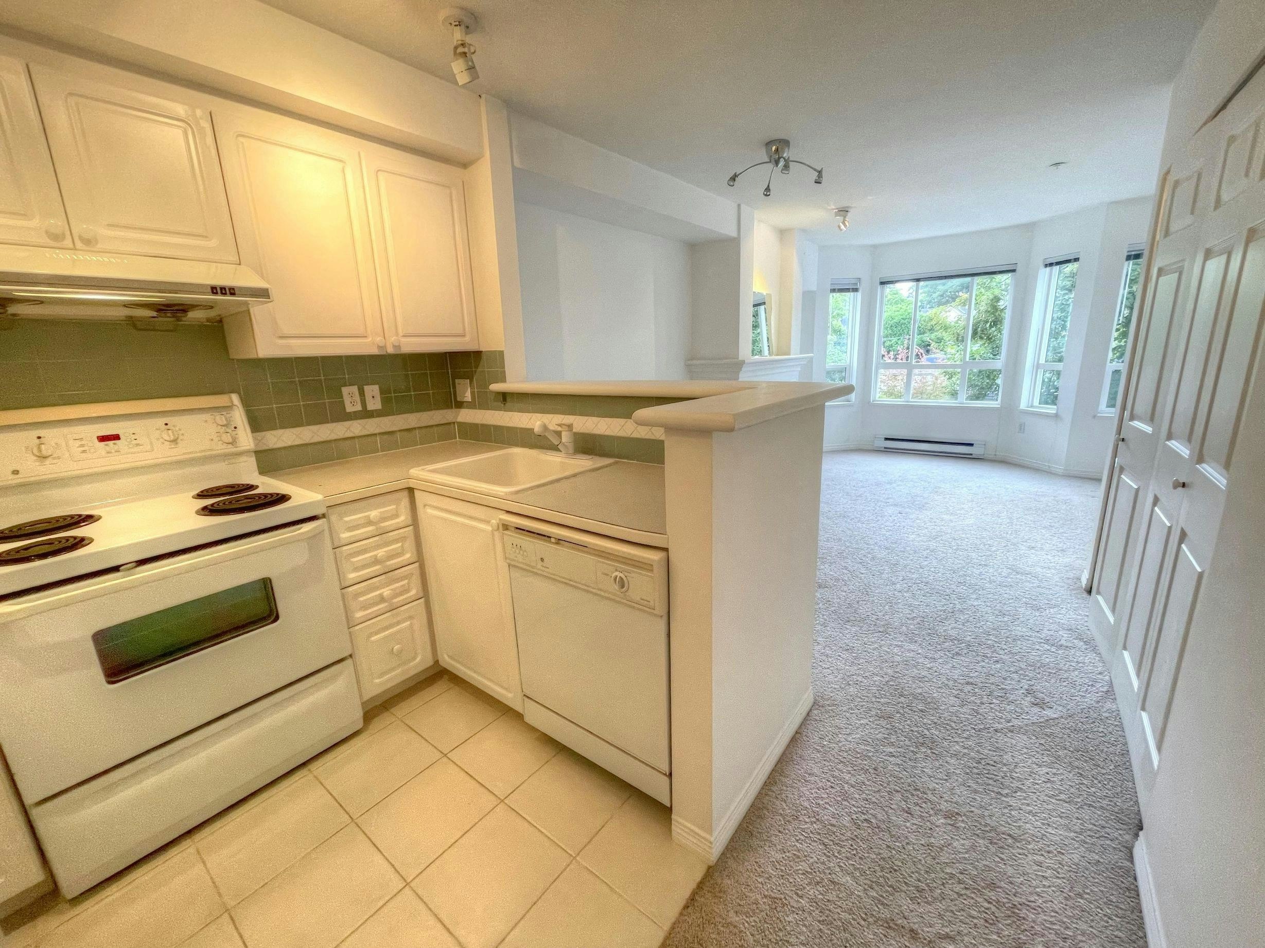 306-2545 W Broadway, Vancouver, BC, V6K 2E9 - 14