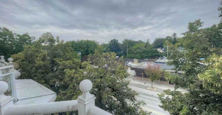 306-2545 W Broadway, Vancouver, BC, V6K 2E9 - 2
