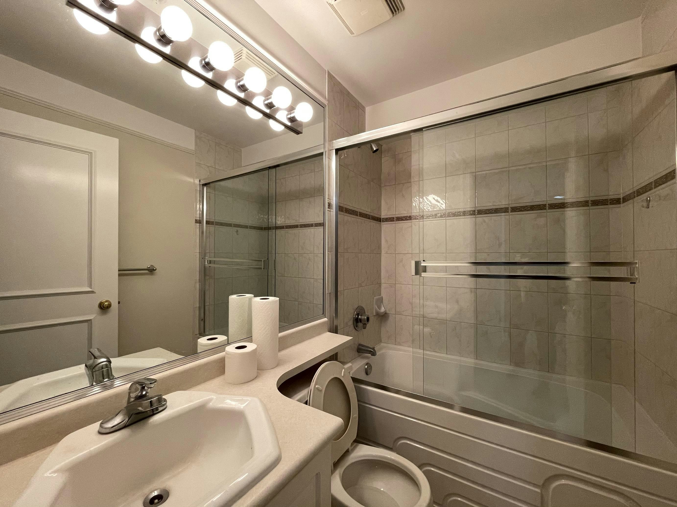 BASEMENT-8558 Adera Street, Vancouver, BC, V6P 5E7 - 5