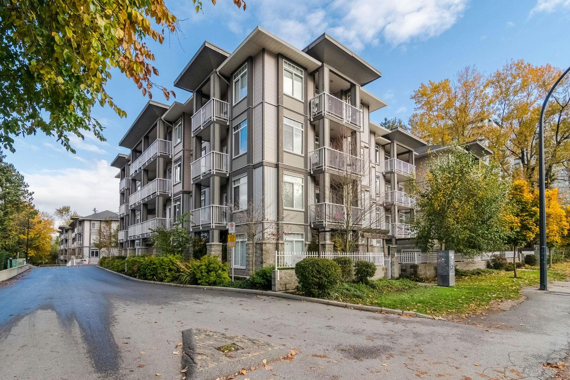 209-13277 108 Avenue, Surrey, BC, V3T 0A9