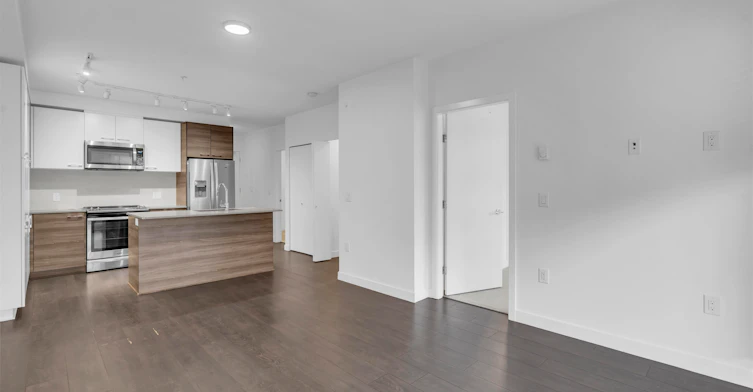 304-13963 105 Boulevard, Surrey, BC, V3T 0M9 - 11