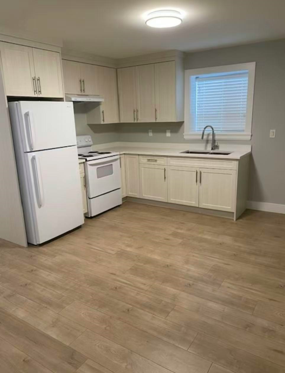 2800 165 Street, Surrey, BC, V3Z 0X9