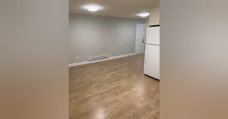 2800 165 Street, Surrey, BC, V3Z 0X9 - 4