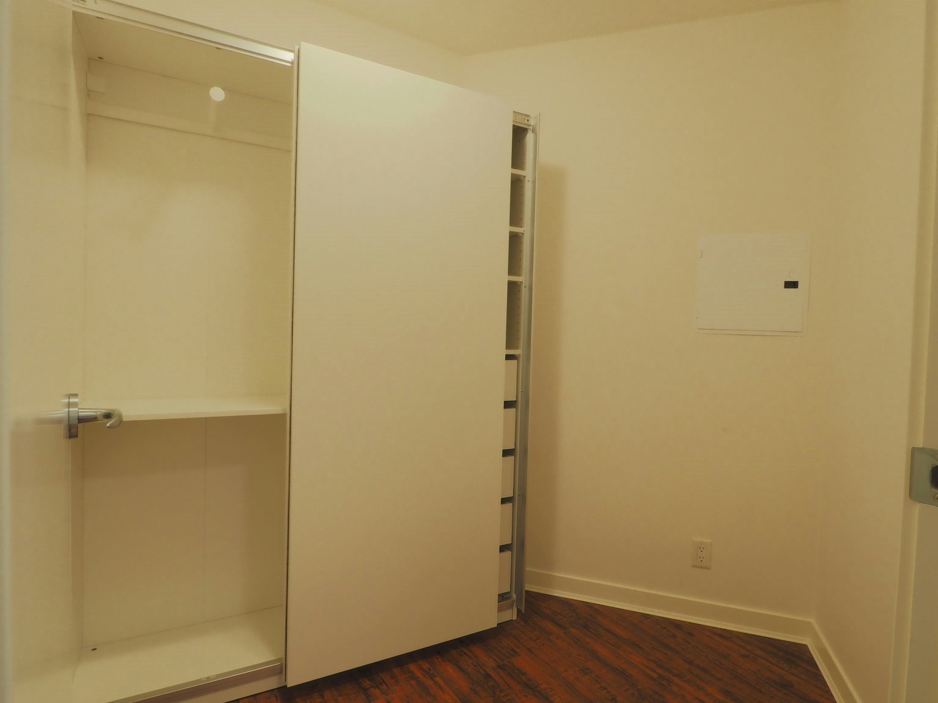 1205-788 Hamilton Street, Vancouver, BC, V6B 0E9 - 3