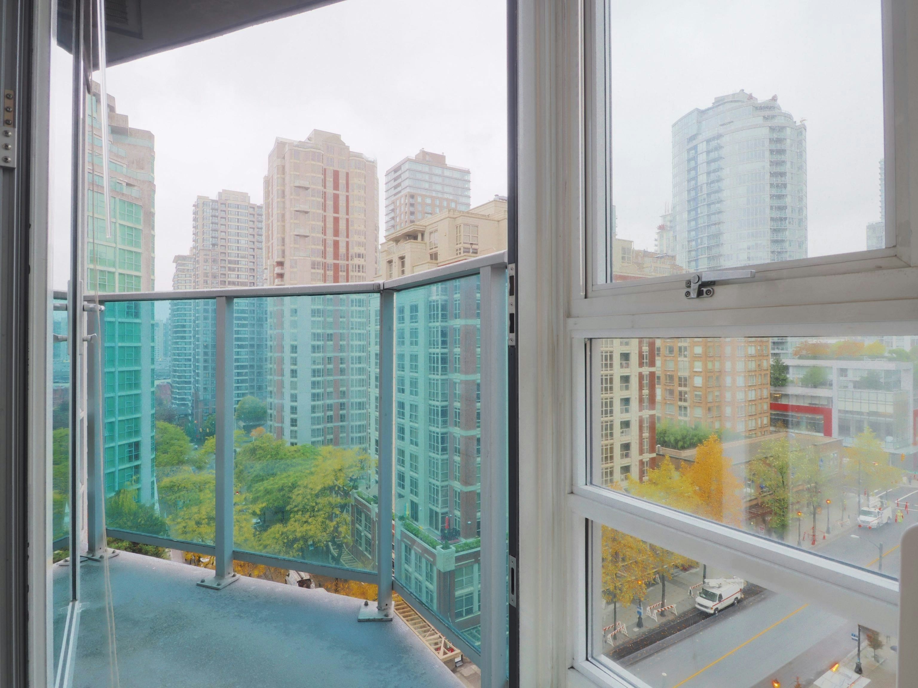 1205-788 Hamilton Street, Vancouver, BC, V6B 0E9 - 12