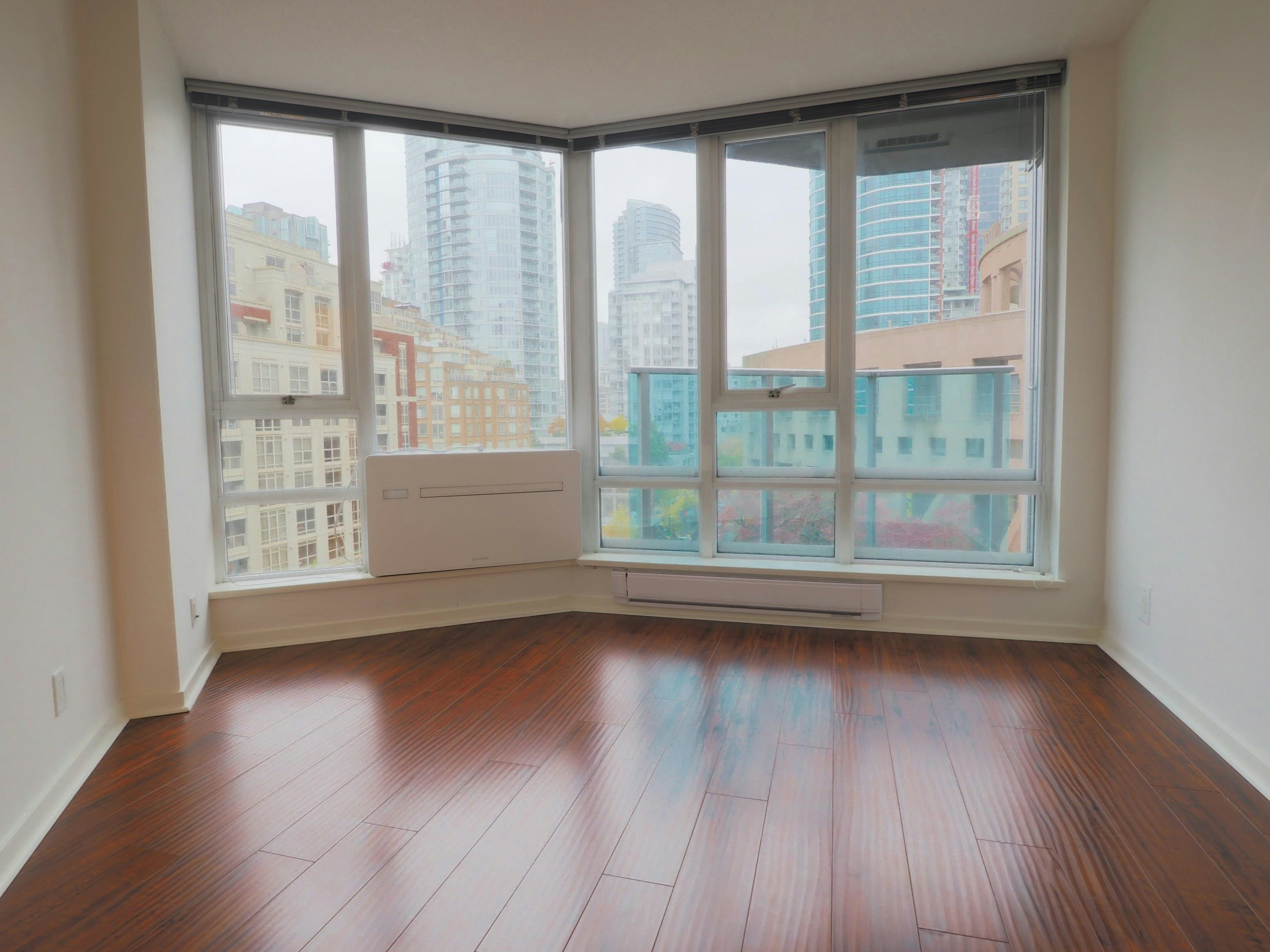 1205-788 Hamilton Street, Vancouver, BC, V6B 0E9 - 4