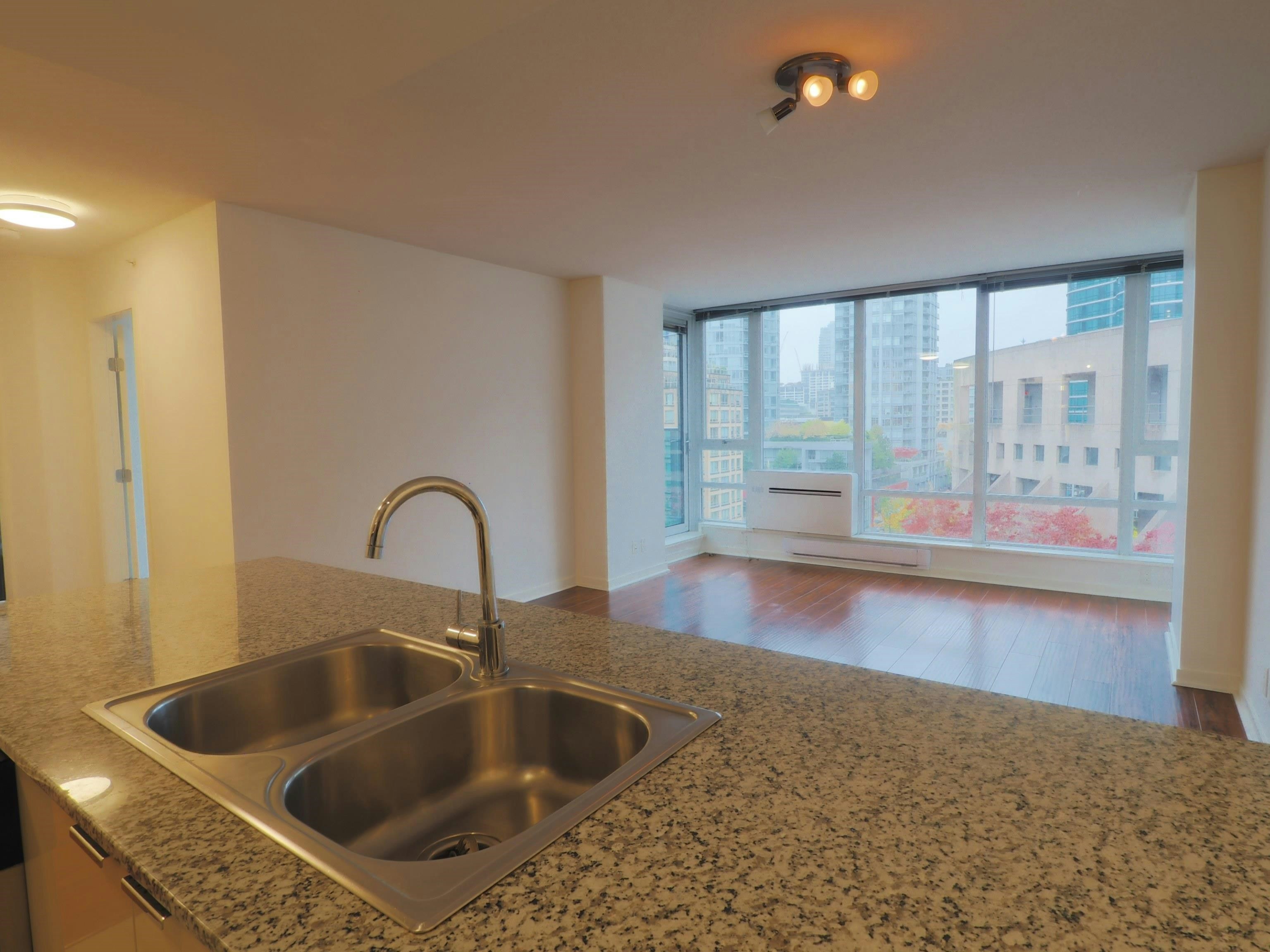 1205-788 Hamilton Street, Vancouver, BC, V6B 0E9 - 25