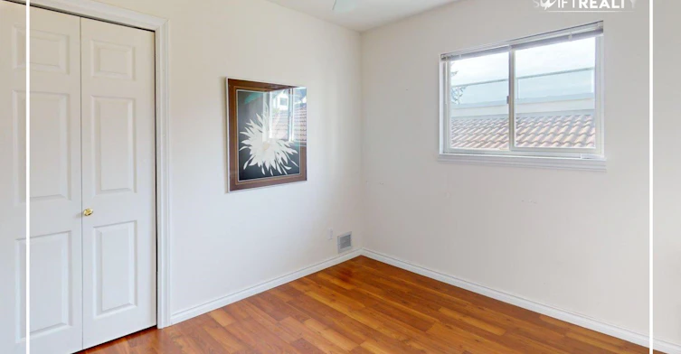 325 W 24th Street, North Vancouver, BC, V7M 2C7 - 13