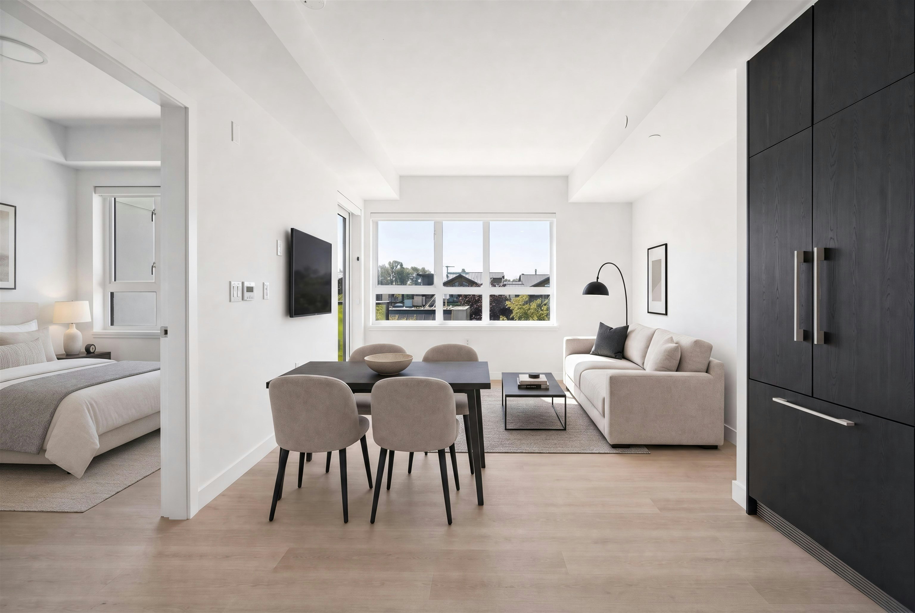304-1616 Lloyd Avenue - 3