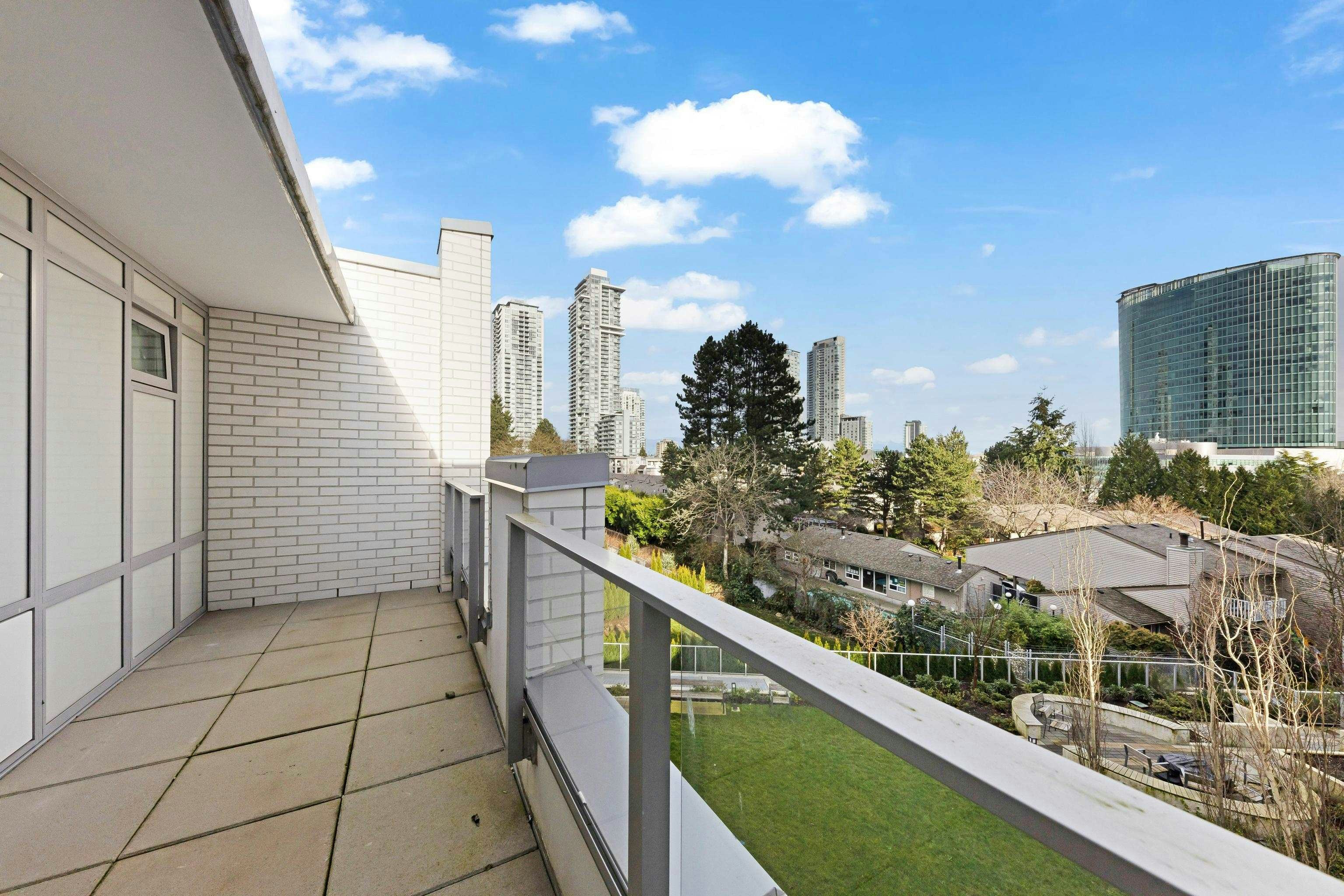 10160 133 Street, Surrey, BC, V3T 0S4 - 10