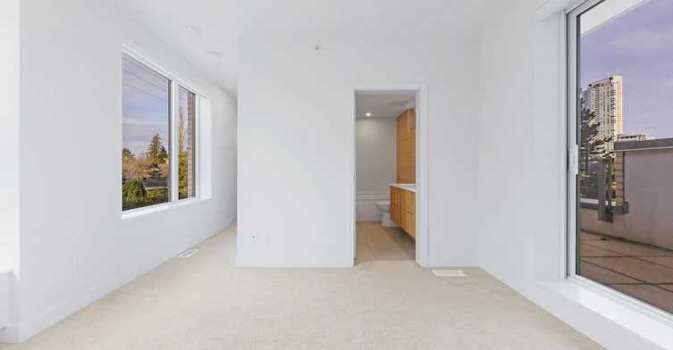 10160 133 Street, Surrey, BC, V3T 0S4 - 9