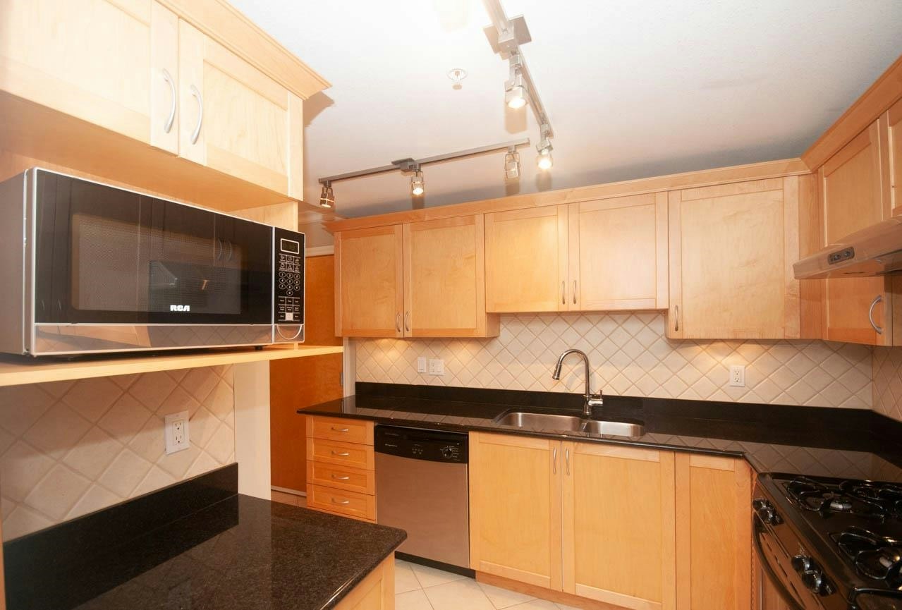 302-2015 Trafalgar, Vancouver, BC, V6K 3S5 - 19