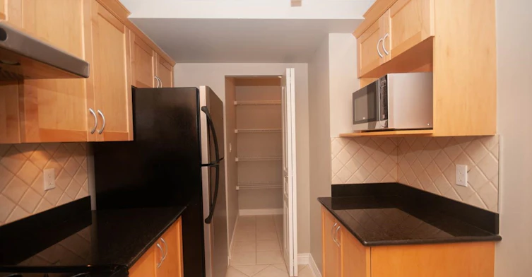 302-2015 Trafalgar, Vancouver, BC, V6K 3S5 - 17