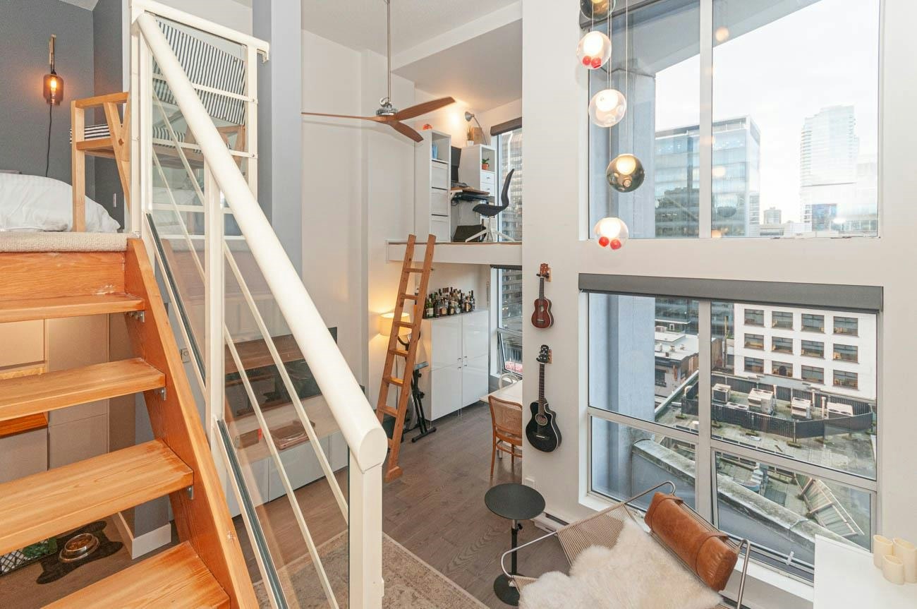 702-933 Seymour Street, Vancouver, BC, V6B 6L6