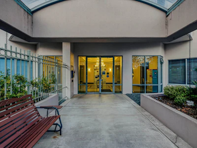 804-33065 Mill Lake Road - 3